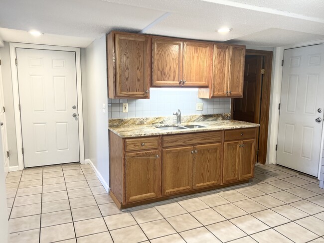 Photo - 204 S Main St Unit 6