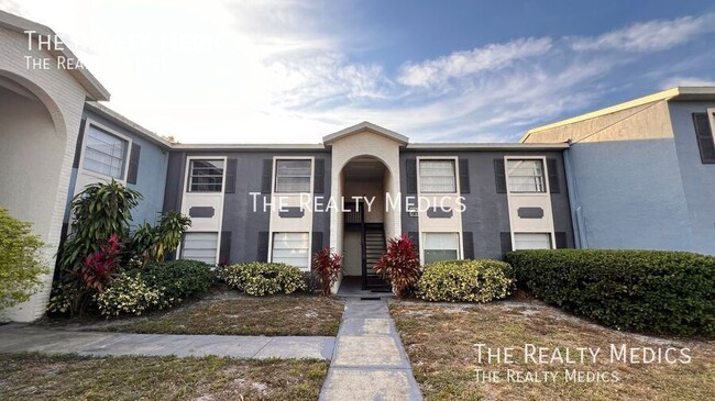 AVAILABLE NOW! Gorgeous 2/1 Condo located ... - AVAILABLE NOW! Gorgeous 2/1 Condo located ...