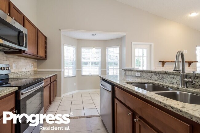 Photo - 593 Brightview Dr