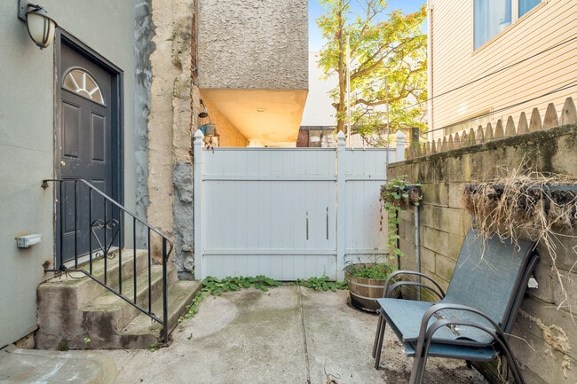 Photo - 1310 S Opal St