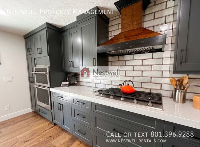 Photo - 1497 E Federal Heights Dr