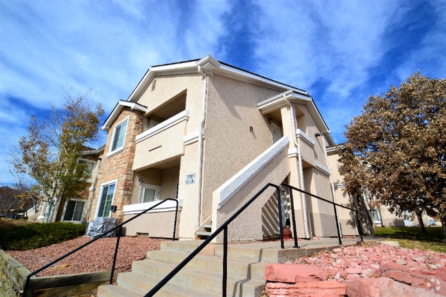 Building Photo - 3715 Strawberry Field Grove Rental
