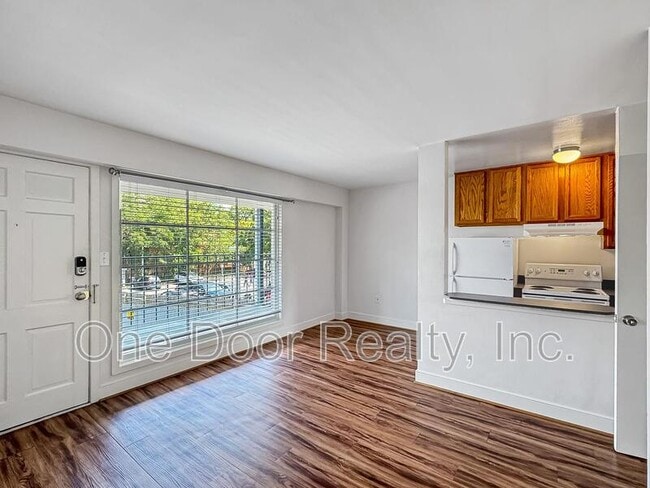Photo - 732 Scotland St Unit #11