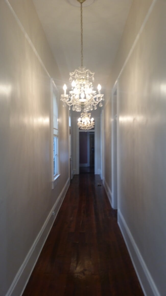 Photo - 220 Amelia St