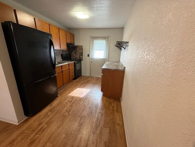 Photo - 1517 S Taylor Rd