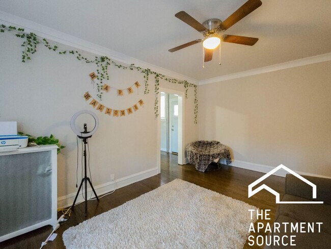 5067 N Wolcott Ave Unit 1