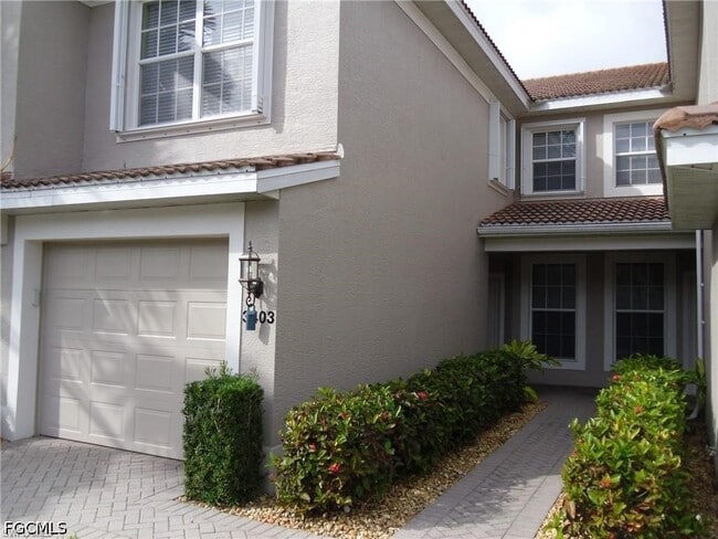 Building Photo - 9582 Hemingway Ln Unit 3403