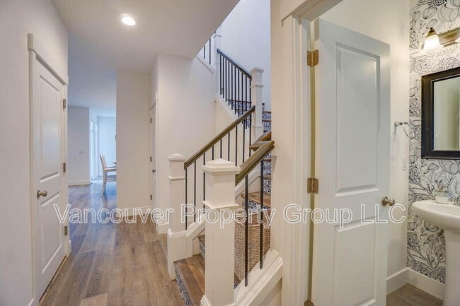 Photo - 8704 N 2nd Loop