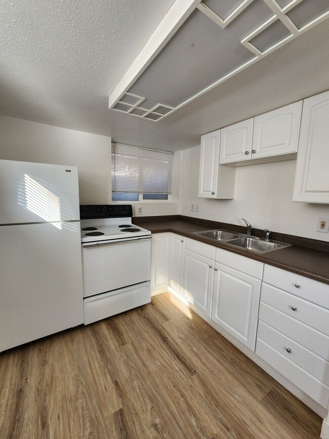 Photo - 2571 E 3300 S Unit 2
