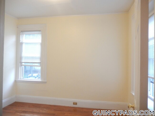 Photo - 161 Grandview Ave Unit 2R