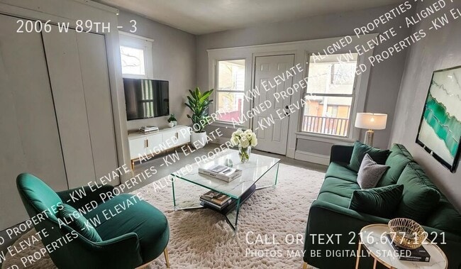Photo - 2006 w 89th-3 Unidad 3