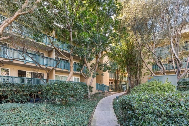 Photo - 576 N Bellflower Blvd