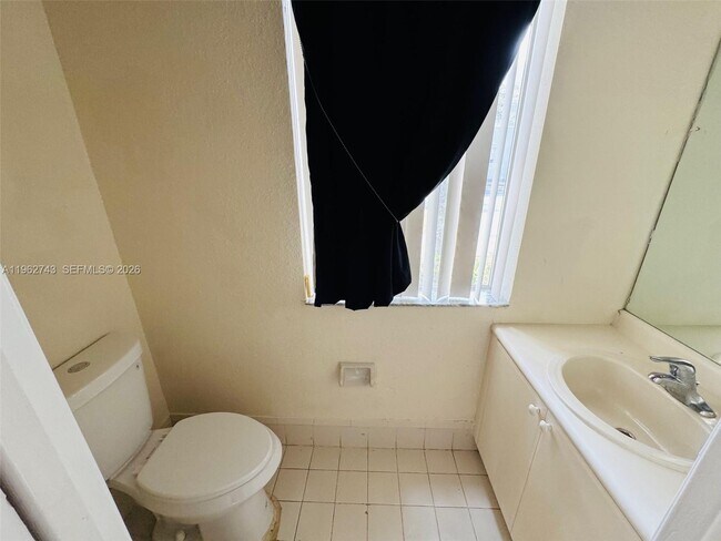 Photo - 1601 SE 24th Ct