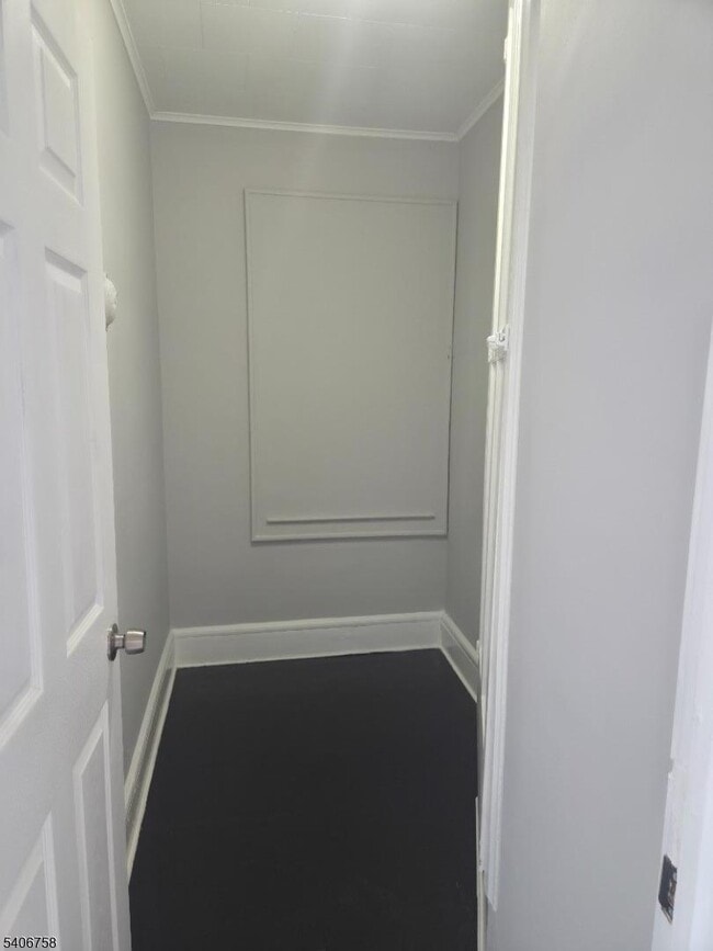 Building Photo - 54 Arsdale Terrace Unit 2