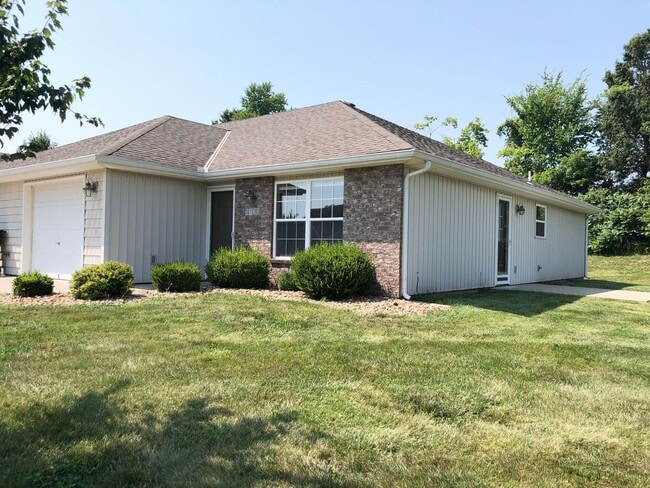Photo - 2 Bed Single Level Duplex in Grain Valley