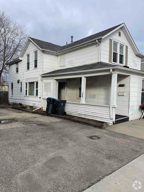 Building Photo - 314 E Cherry St Unit 3 Rental