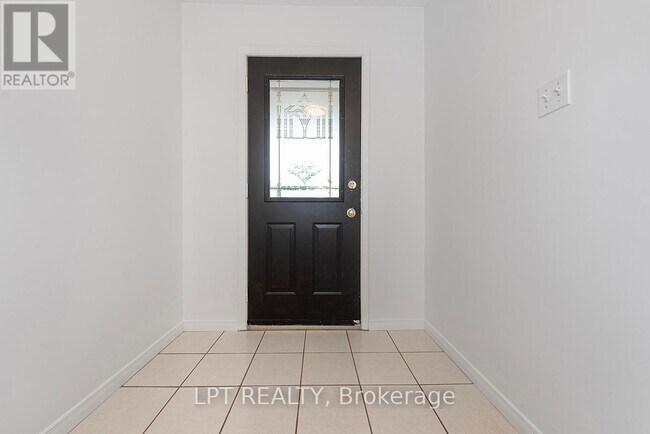Photo - 20 Glenbrook Dr