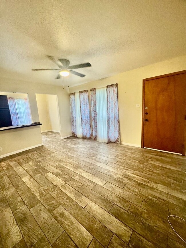 Photo - Lexington Subdivision-3/2-Move in ready! Call and schedule today!