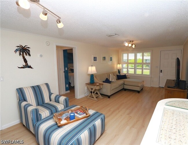 611 E Palm Ave Unit F30