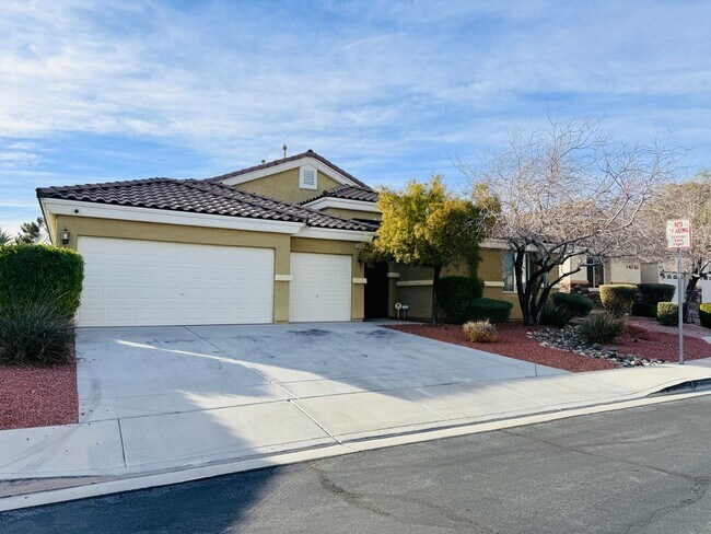 Photo - Welcome to this stunning 5-bedroom, 3-bath home located in the desirable Estates of Wigwam Ranch ...