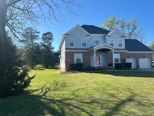 Photo - 395 Arbor Woods Cir