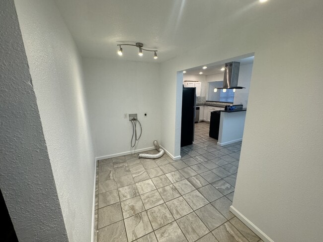 Photo - 805 W Quay Ave