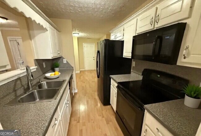 Photo - 70 Fields Creek Way