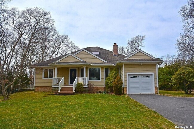 49 Old Main Rd