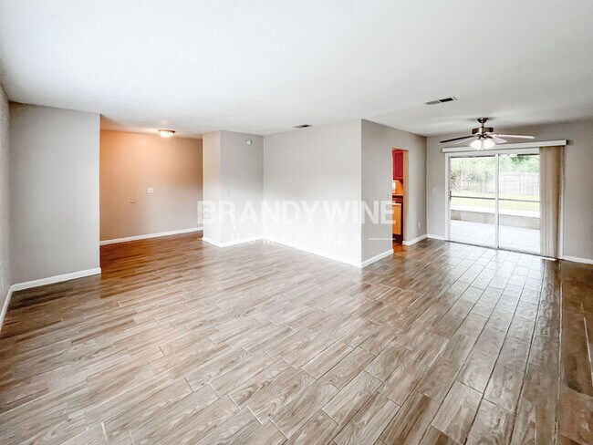 Photo - 3639 N Ride Dr