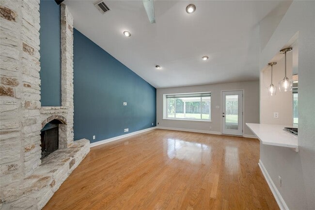 Photo - 6506 Harrogate Dr