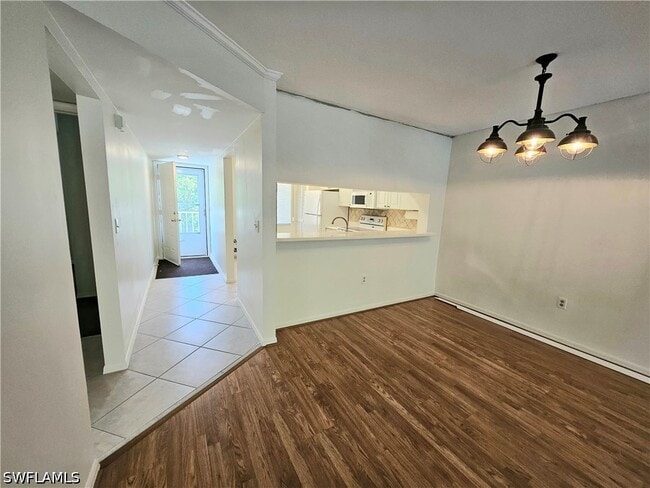 Photo - 3001 Sandpiper Bay Cir Unidad B202