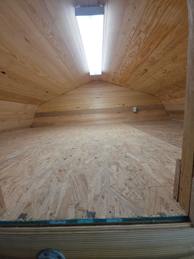 Photo - 1303 Ave 3 SE