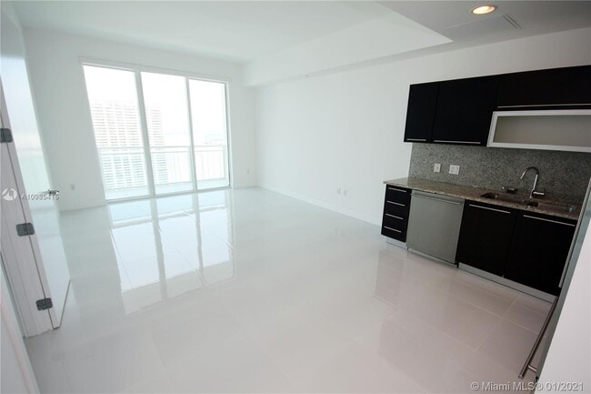 Photo - 950 Brickell Bay Dr Unit 5208