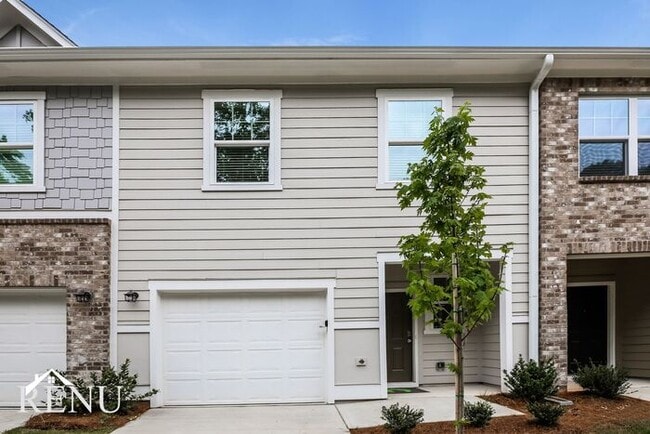 Building Photo - 3094 Calcutta St