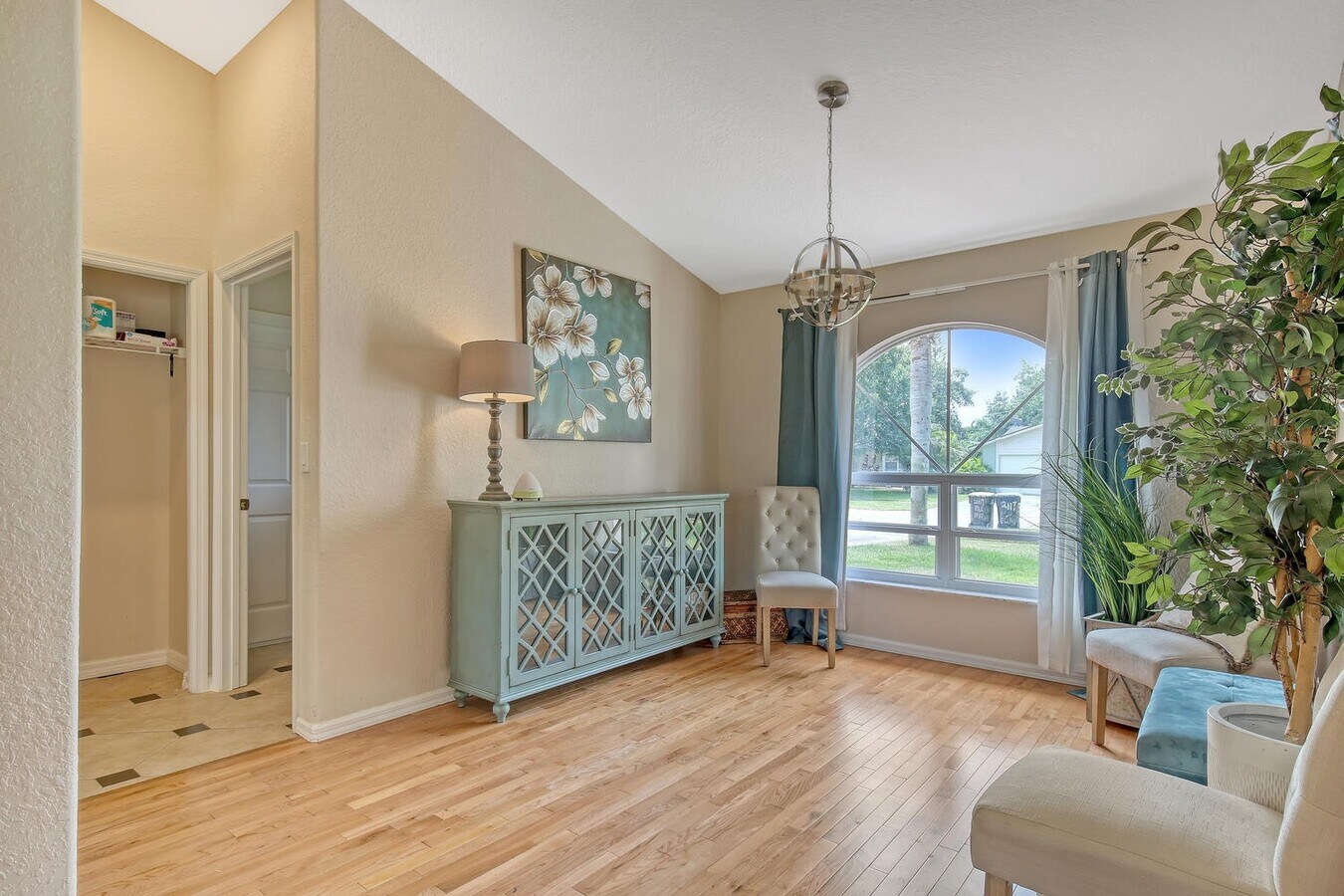 Photo - 2117 Pumpkin Pl NE