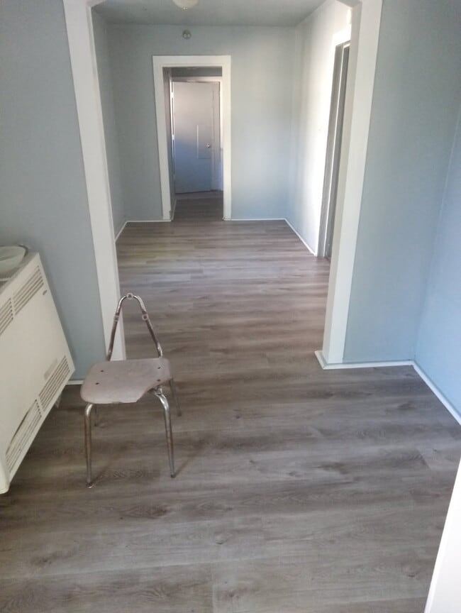 Photo - 1011 Queen St