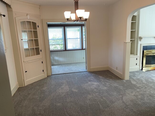 Photo - 12921 Chippewa Rd