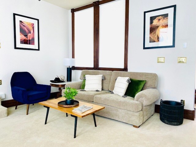 Photo - 1261 Galaxy Dr Unit B