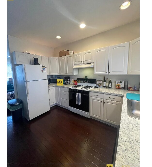 Building Photo - 112 W 7th St Unit 1 Rental