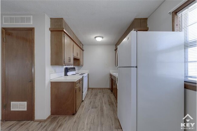 Photo - 719 N Dougherty Ave Townhome