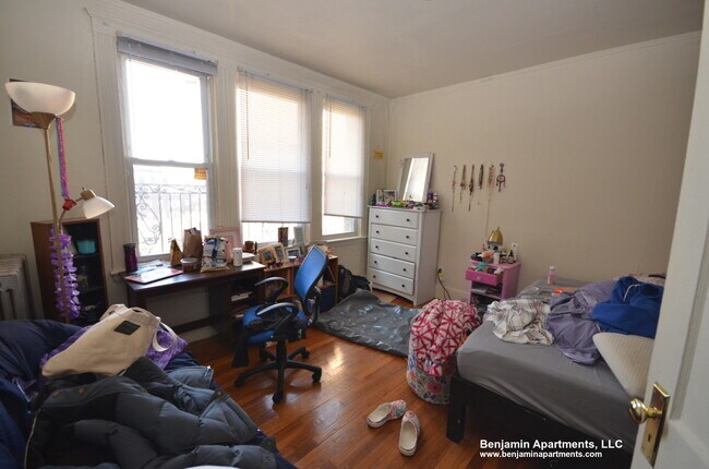 Photo - 1630 Commonwealth Ave Unit 18