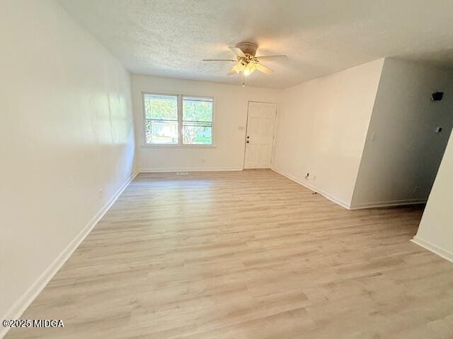 Photo - 1390 Royalwyn Dr