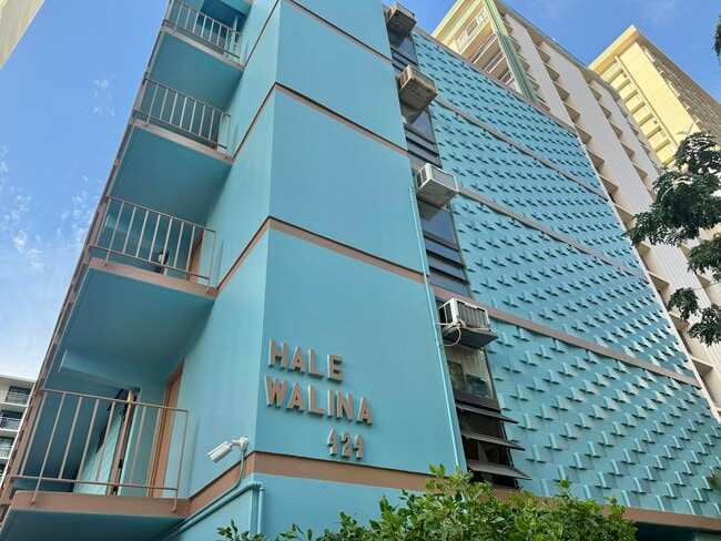 Building Photo - 424 Walina St