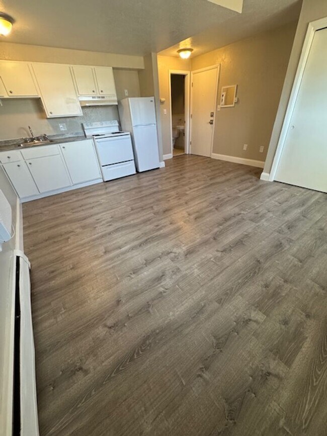 Photo - Studio apartment Unit 10