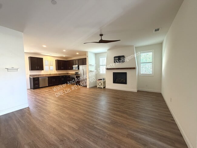 4464 Lazo Dr