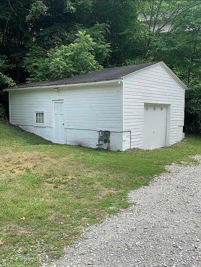 Photo - 1045 Paintertown Rd