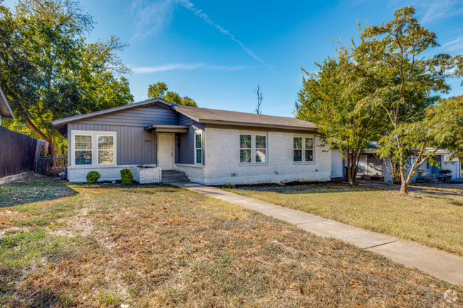 Building Photo - 3355 Binyon Ave Rental