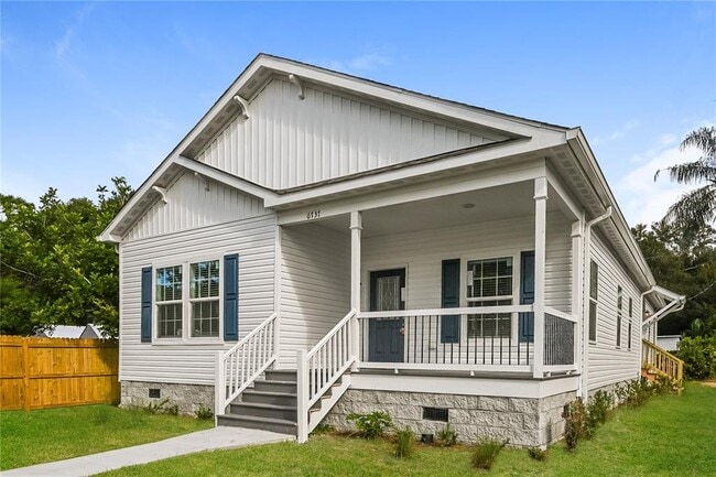 Building Photo - 6737 48th Ave N