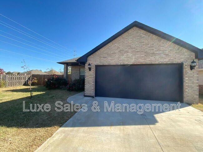 7804 Meadow Lake Dr