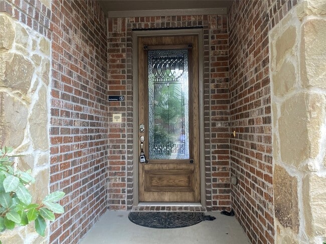 Photo - 380 Spring Meadow Dr